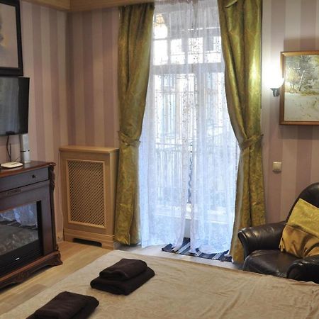 Apartments In Lviv Center Bagian luar foto