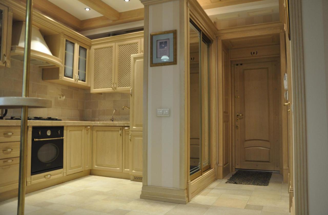 Apartments In Lviv Center Bagian luar foto
