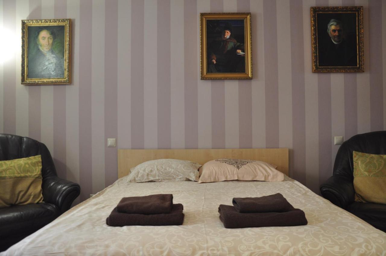 Apartments In Lviv Center Bagian luar foto